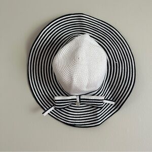 Vacation Sun hat Black and White Striped beach hat